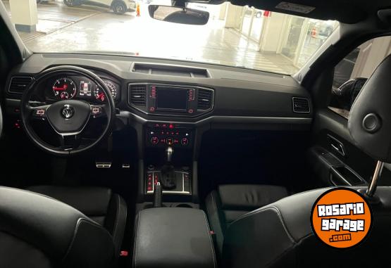 Camionetas - Volkswagen AMAROK EXTREME V6 2023 Diesel 85000Km - En Venta