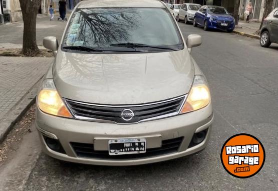 Autos - Nissan Tiida 2011 Nafta 281000Km - En Venta