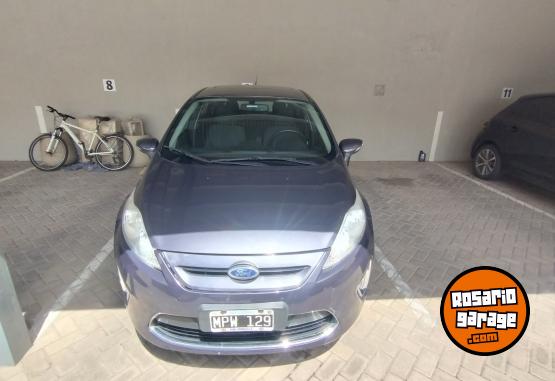 Autos - Ford Fiesta KD Titanium 2013 Nafta 166000Km - En Venta