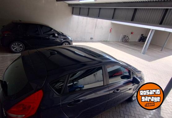 Autos - Ford Fiesta KD Titanium 2013 Nafta 166000Km - En Venta