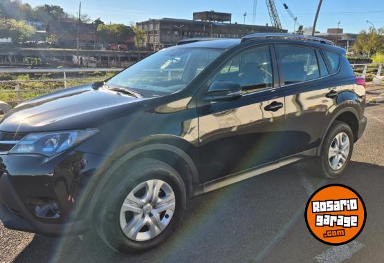 Autos - Toyota RAV 4 TX - 4x4 - AT 2013 Nafta 170000Km - En Venta