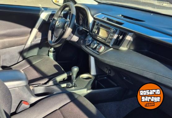 Autos - Toyota RAV 4 TX - 4x4 - AT 2013 Nafta 170000Km - En Venta