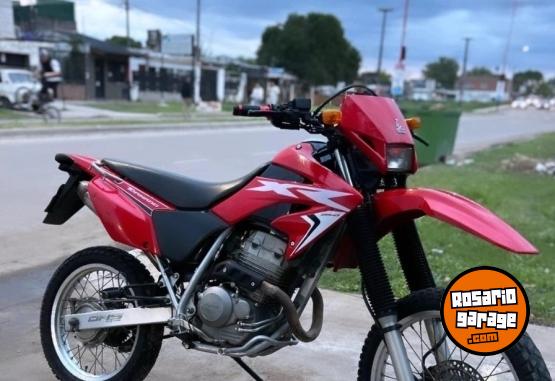 Motos - Honda XR tornado 250 2013 Nafta 40000Km - En Venta
