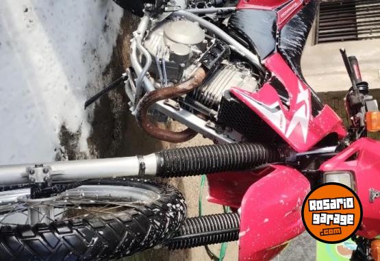 Motos - Honda XR tornado 250 2013 Nafta 40000Km - En Venta