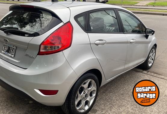 Autos - Ford Fiesta Kinetic 2011 Nafta 136000Km - En Venta