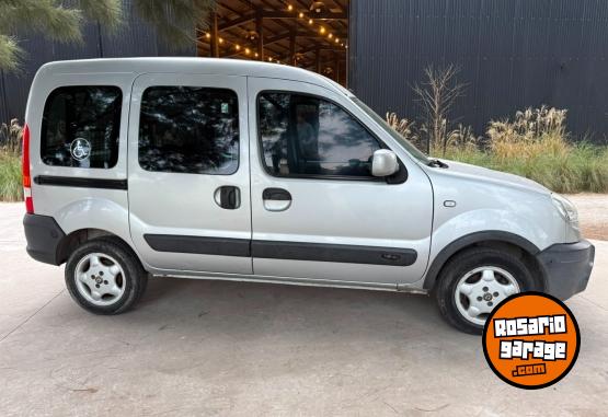 Utilitarios - Renault Kangoo 2 1.6 Authen 2 Plc 2012 Nafta 163000Km - En Venta