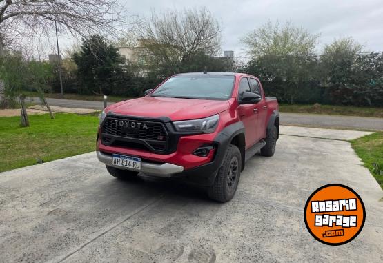 Camionetas - Toyota Hilux gr sport 2026 Diesel 44000Km - En Venta