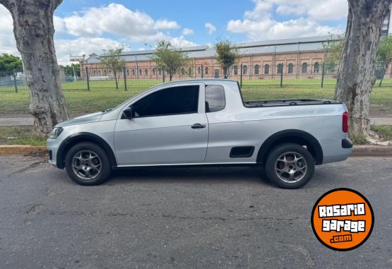Utilitarios - Volkswagen Saveiro 2014 Nafta 142000Km - En Venta