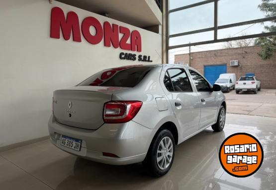 Autos - Renault Logan Life 1.6 2023 Nafta 19000Km - En Venta