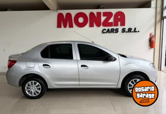 Autos - Renault Logan Life 1.6 2023 Nafta 19000Km - En Venta