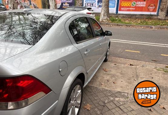 Autos - Chevrolet Vectra 2.4 Sedan 2010 Nafta 169000Km - En Venta