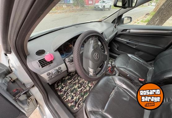 Autos - Chevrolet Vectra 2.4 Sedan 2010 Nafta 169000Km - En Venta