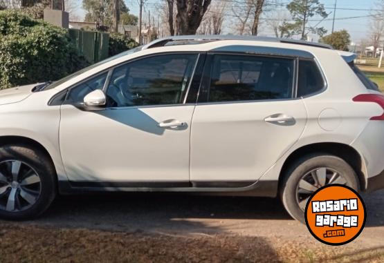 Autos - Peugeot 2008 Feline 2016 Nafta 125000Km - En Venta