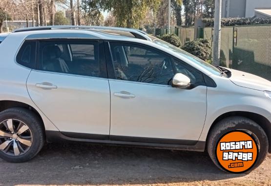 Autos - Peugeot 2008 Feline 2016 Nafta 125000Km - En Venta