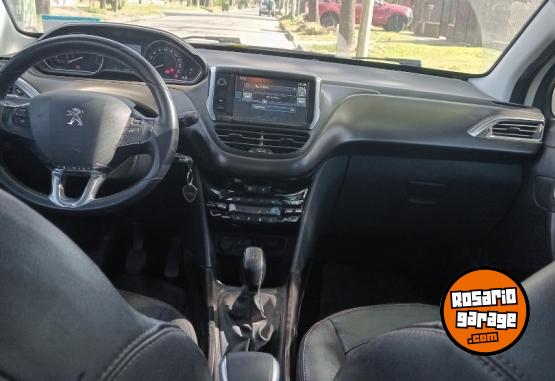 Autos - Peugeot 2008 Feline 2016 Nafta 125000Km - En Venta