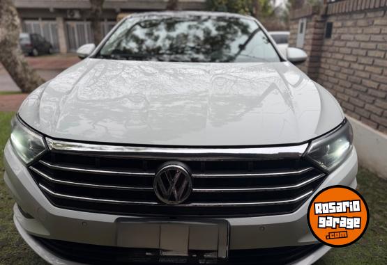Autos - Volkswagen Vento 2020 Nafta 99000Km - En Venta
