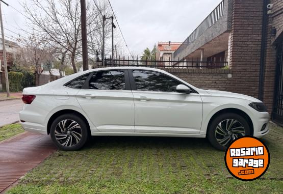 Autos - Volkswagen Vento 2020 Nafta 99000Km - En Venta