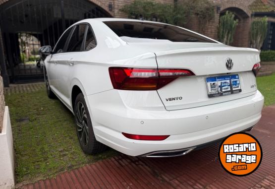 Autos - Volkswagen Vento 2020 Nafta 99000Km - En Venta