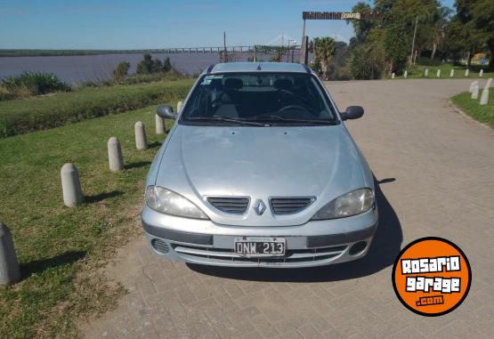 Autos - Renault Megane tdi 1,9 2000 Diesel 270000Km - En Venta