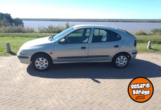 Autos - Renault Megane tdi 1,9 2000 Diesel 270000Km - En Venta