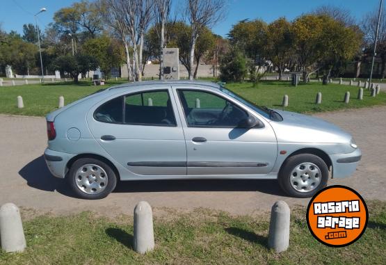 Autos - Renault Megane tdi 1,9 2000 Diesel 270000Km - En Venta
