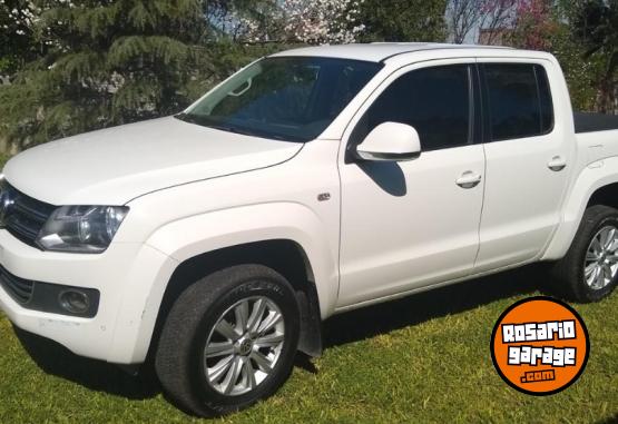 Camionetas - Volkswagen Amarok 2.0 TDI 180 CV 2015 Diesel 247000Km - En Venta