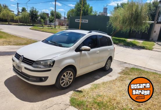 Autos - Volkswagen SURAN 2013 Nafta 130000Km - En Venta