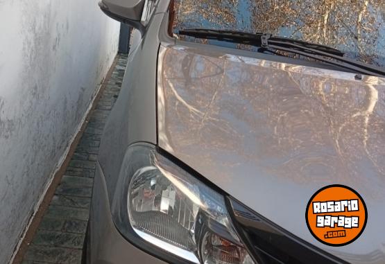 Autos - Toyota Etios xls 2018 Nafta 96000Km - En Venta