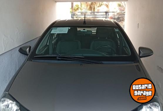 Autos - Toyota Etios xls 2018 Nafta 96000Km - En Venta