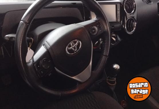 Autos - Toyota Etios xls 2018 Nafta 96000Km - En Venta