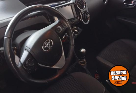 Autos - Toyota Etios xls 2018 Nafta 96000Km - En Venta