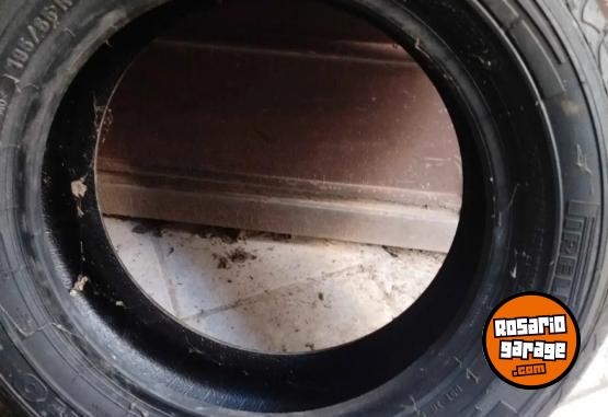 Accesorios para Autos - Cubierta Pirelli 195/65 R16 - En Venta