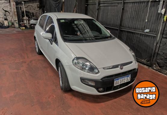 Autos - Fiat Punto atractive 2016 2016 Nafta 93000Km - En Venta