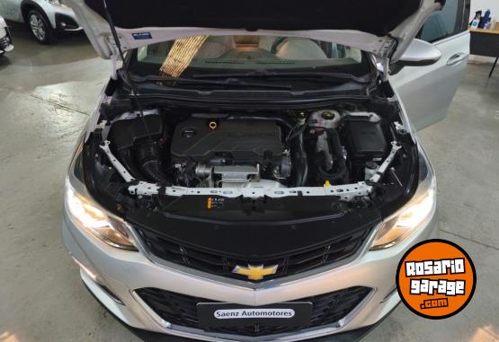 Autos - Chevrolet CRUZE LTZ MT 5P 2017 Nafta 145000Km - En Venta