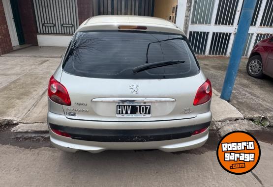 Autos - Peugeot 207 compact 2009 Nafta 146000Km - En Venta