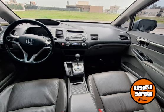 Autos - Honda Civic 2011 Nafta 237000Km - En Venta