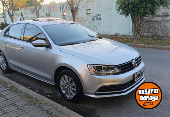 Autos - Volkswagen Vento 2015 Nafta 144000Km - En Venta