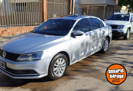 Autos - Volkswagen Vento 2015 Nafta 144000Km - En Venta