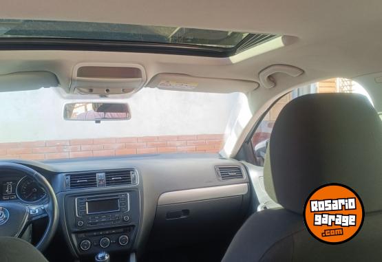 Autos - Volkswagen Vento 2015 Nafta 144000Km - En Venta