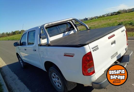 Camionetas - Toyota Hilux 2011 Diesel 251000Km - En Venta
