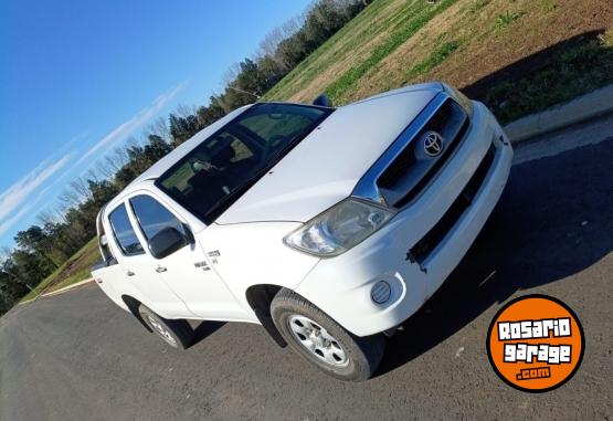 Camionetas - Toyota Hilux 2011 Diesel 251000Km - En Venta