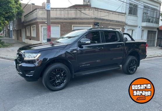 Camionetas - Ford Ranger limited black 2019 Diesel 115555Km - En Venta