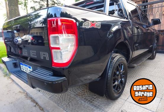 Camionetas - Ford Ranger limited black 2019 Diesel 115555Km - En Venta