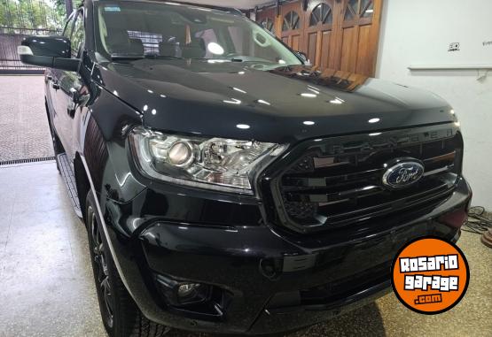 Camionetas - Ford Ranger limited black 2019 Diesel 115555Km - En Venta