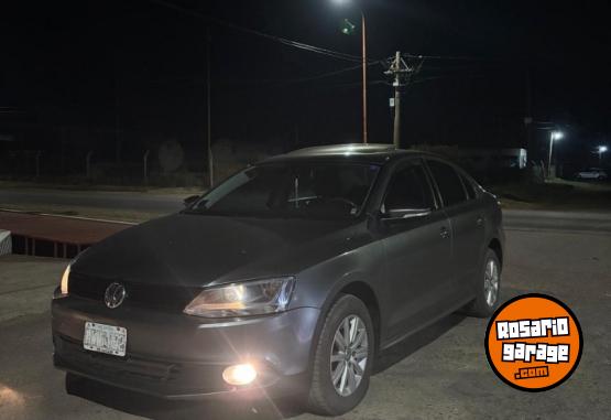 Autos - Volkswagen vento 2013 Diesel 220000Km - En Venta
