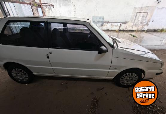 Autos - Fiat Uno Fire 2004 Nafta 151000Km - En Venta