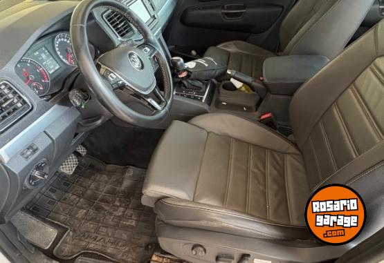 Camionetas - Volkswagen V6 highline 2024 Diesel 220000Km - En Venta