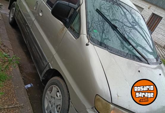 Utilitarios - Hyundai H1-svx 2005 Diesel 300000Km - En Venta