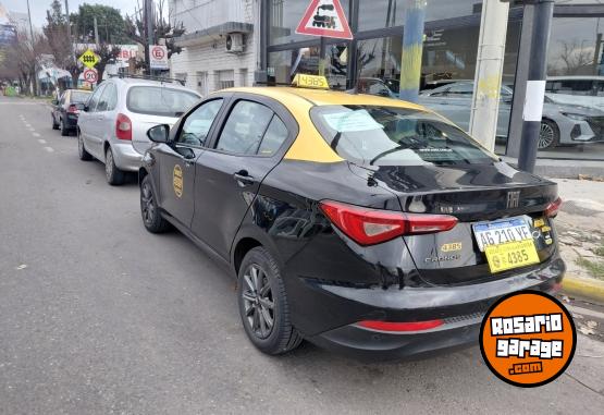 Autos - Fiat CRONOS DRIVE 2023 GNC 155000Km - En Venta