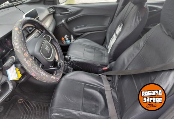 Autos - Fiat CRONOS DRIVE 2023 GNC 155000Km - En Venta